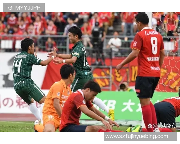 上港与鲁能激战正酣比赛结果揭晓引发球迷热议